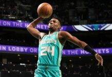 Могутній слемданк дебютанта сезону з “Шарлотта” засмутив “Бруклін”: момент дня в НБА