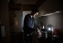 У Сумській області ввели графіки аварійних відключень світла