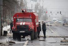 Обстріл Києва: в одному з районів евакуюють жителів багатоповерхівки, що горить