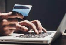 Афера під час онлайн – шопінгу: у Кам`янському поліцейські викрили 33-річного шахрая