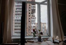 У Харкові було 10 ударів по критичній інфраструктурі, є проблеми зі світлом – влада