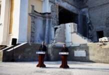 Прем’єр Греції каже, що обстріл Росією Одеси під час візиту делегації «не був випадковим»