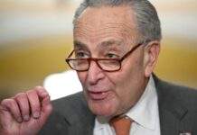 Сенат США розгляне допомогу Україні 23 квітня – Шумер