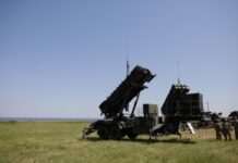 Кулеба заявив про «активні переговори» щодо двох батарей Patriot та однієї Samp-T