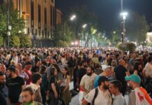 У Тбілісі відновилася акція проти закону про «іноагентів»