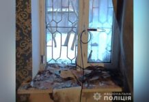 Залишив на підвіконні квартири гранату аби помститися: поліцейські Дніпра затримали зловмисника