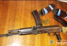 Зберігав вдома зброю та вибухові речовини: у м:Синельникове виявили 47-річного зловмисника