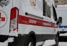 В Росії губернатор отримав ножем в живіт після зустрічі з мешканцями