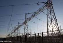 В Україні знову будуть вимикати світло бізнесу та промисловості: кого не стосується