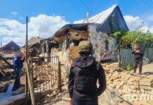 У Нікополі поранено людину, пошкоджено цивільну інфраструктуру: поліція зафіксувала наслідки ворожих обстрілів Дніпропетровщини