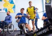 На Дніпропетровщині спортсмени-паралімпійці провели тренування для ветеранів з академічного веслування і параканое