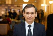 У ВР запропонували дозволити чоловікам за кордоном дистанційно оновити дані в ТЦК