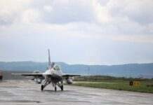 У США перша група українських пілотів завершила навчання на F-16 – ЗМІ