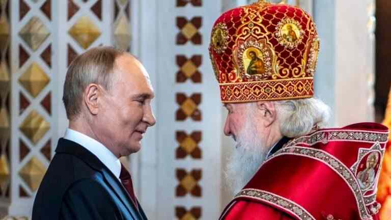 Патріарх РПЦ побажав Путіну правити до кінця життя. З сайту Московського патріархату це прибрали