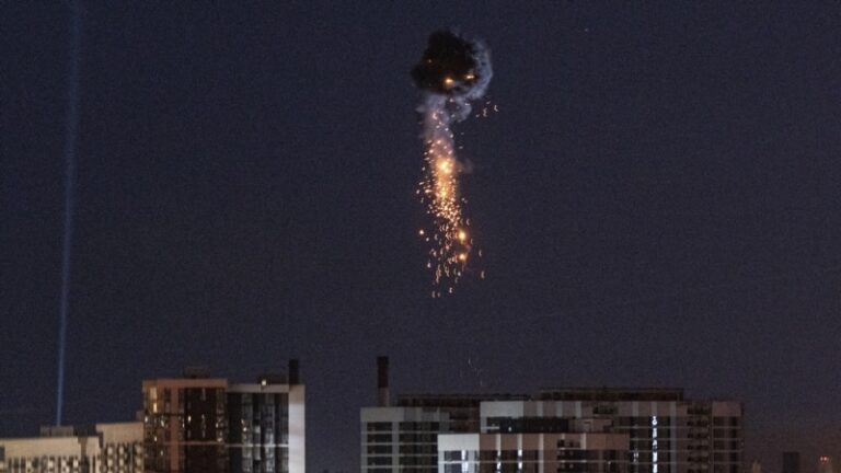 Повітряні сили ЗСУ повідомили, що вночі 29 травня збили 13 із 14 російських «Шахедів»