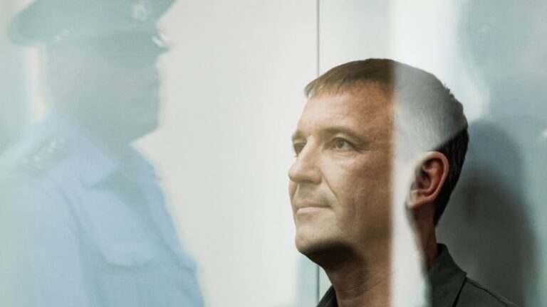 РФ: суд не відпустив під домашній арешт колишнього командувача 58-ї армії