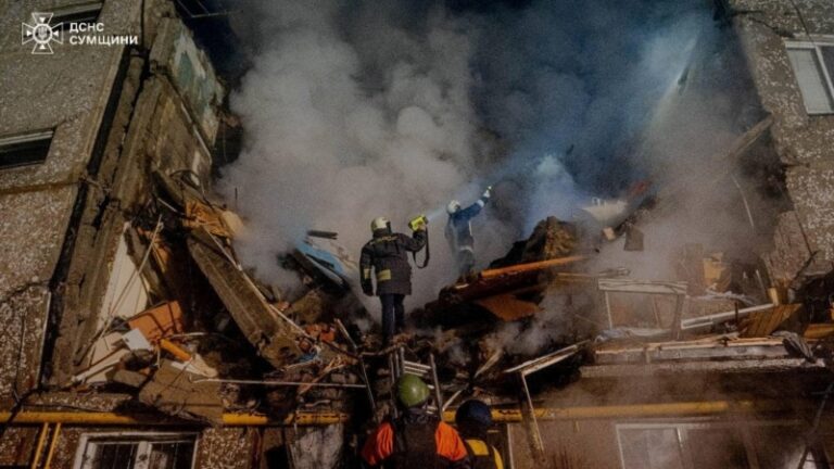 На Сумщині за день було 37 обстрілів, загинула жінка, ще одна людина поранена – ОВА