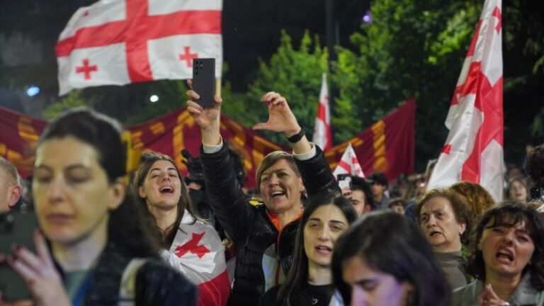 Парламент Грузії зробив крок до подолання президентського вето на «закон про іноагентів»