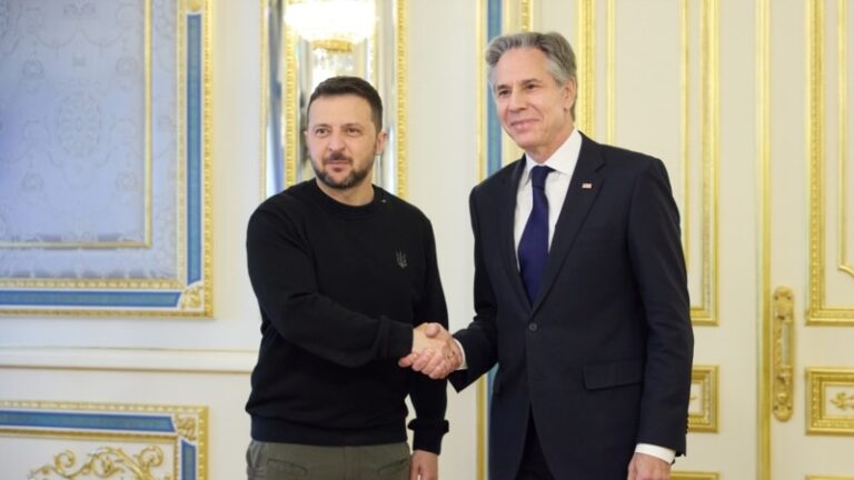 Зеленський під час зустрічі з Блінкеном заявив про потребу якнайшвидшої доставки військової допомоги США