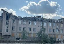 Російські військові скинули вибухівку на освітній заклад у Бериславі – ОВА