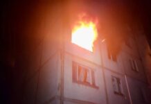 Атака по Харкову: кількість поранених зросла, ДСНС показала фото ліквідації наслідків удару