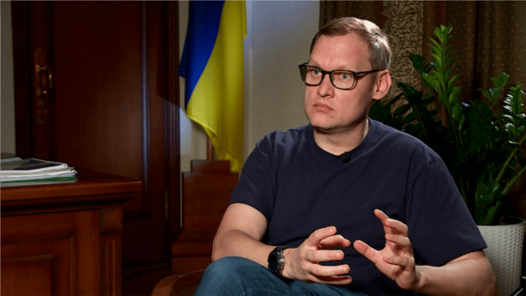 ЗМІ: за ексзаступника голови Офісу президента Андрія Смирнова внесли заставу у 10 млн гривень