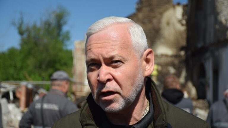 Унаслідок нічної атаки Харкова поранені четверо людей – Терехов