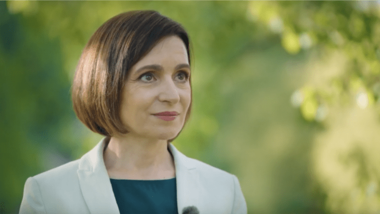 Президентка Молдови засудила заплановані проросійські протести