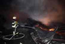 Війська РФ вночі завдали удару по Боровій на Харківщині, поранена людина – ДСНС