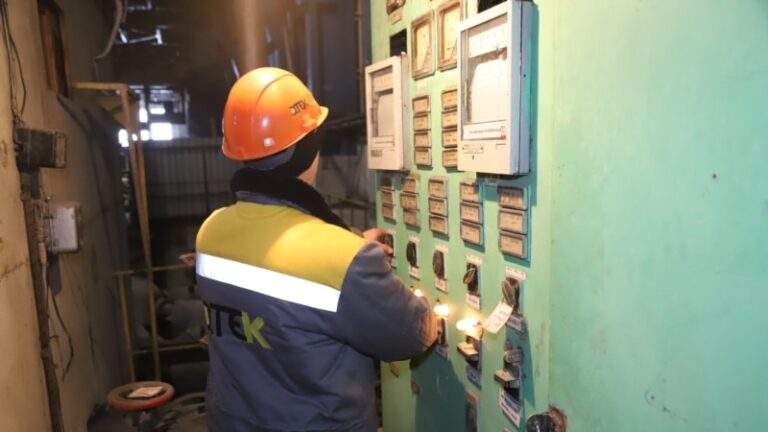 В «Укренерго» розповіли, в які години можливе відключення світла 27 травня