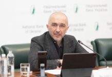 Голова НБУ назвав ціну скасування валютних обмежень