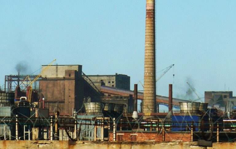 Росіяни вивозять залишки Авдіївського коксохіму на лом, – ЦНС