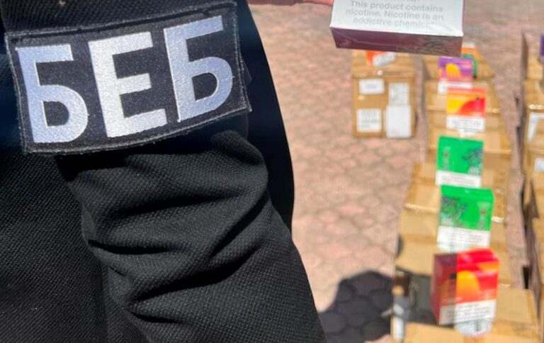 На Одеській митниці проводять обшуки у справі про експорт нелегального зерна, – джерела