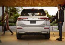 Бензин плюс кіловати: ТОП-5 плагін-гібридів з пробігом