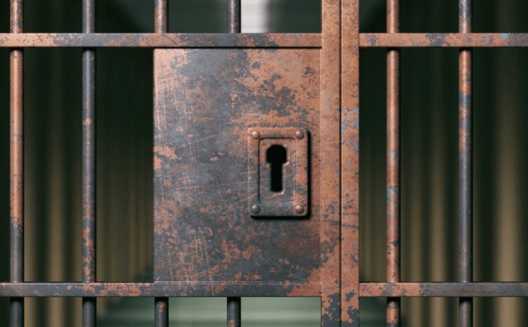 Запорізькі поліцейські перекрили постачання наркотиків до слідчого ізолятора