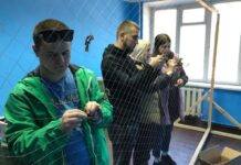 “Волонтерський центр” в Кам’янському допомагає військовим, вимушеним переселенцям та іншим соціально незахищеним верствам населення