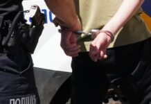 Пограбував продуктовий магазин та втік: у Кривому Розі затримали зловмисника