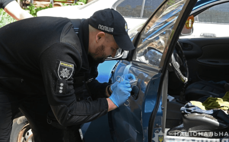 Поліцейські Запоріжжя затримали автокрадія: подробиці