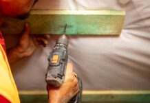 За рік роботи «єВідновлення» мешканці області отримали 22 сертифікати на придбання житла та майже 127 млн грн на ремонт осель