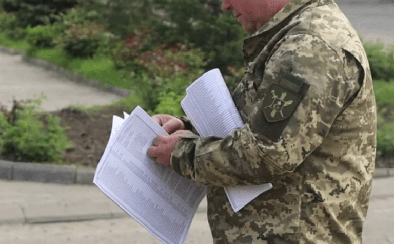 Обласний ТЦК у Дніпрі виділяє 10,8 мільйонів гривень на перевезення військовозобов’язаних: деталі