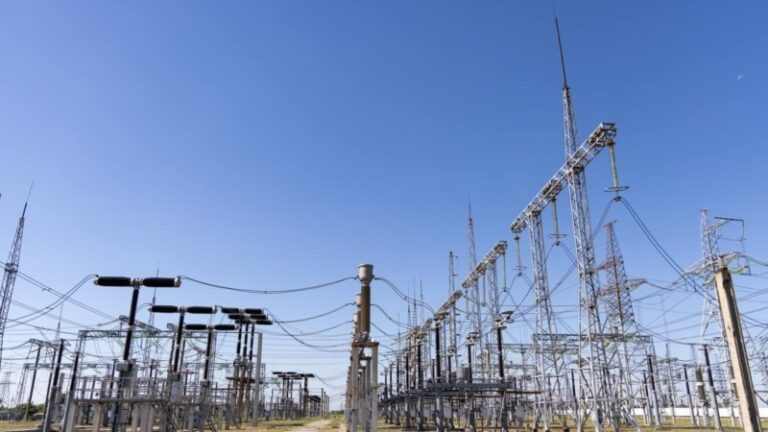 Міненерго: на Донеччині через обстріли зупинялася робота шахти, під землею понад 160 працівників