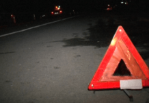 На трасі у Дніпропетровській області вантажівка врізалась у трактор: деталі смертельної ДТП