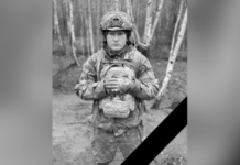 Бабуся залишилась без онука: у бою загинув 21-річний воїн з Камʼянського Андрій Бережний