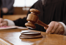 15 років тюрми за державну зраду: засуджено експатрульного поліції з Токмака