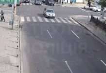 Бив жінок посеред вулиці: патрульні Дніпра затримали чоловіка