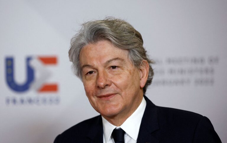 Промисловість ЄС має перейти на військові рейки, щоби підтримати Київ, – єврокомісар