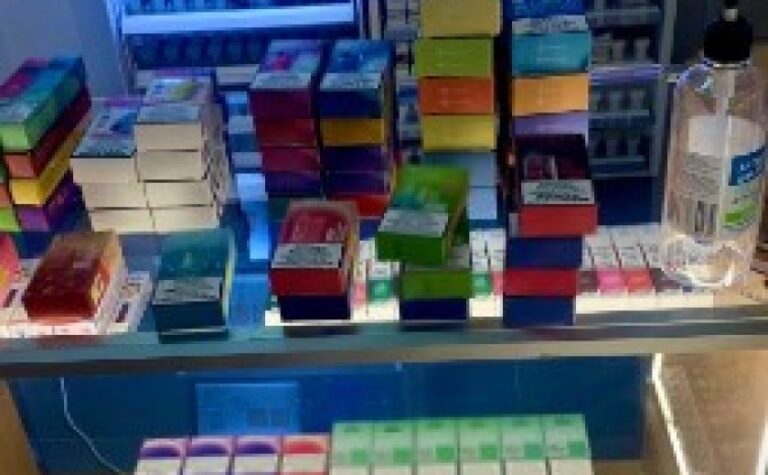 Поліцейські Дніпра продовжують боротьбу з нелегальним обігом тютюнових виробів на території міста