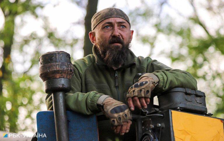 Понад 1400 окупантів, 21 танк, 48 артсистем: Генштаб оновив втрати РФ