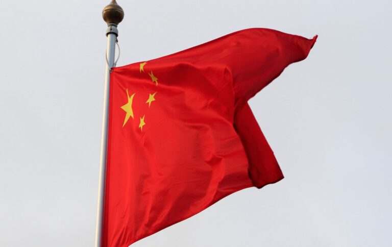 Китайські хакери зламали базу даних Міноборони Великої Британії, – Sky News