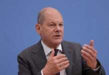 90% доходів від заморожених активів РФ мають піти на зброю для України, – Шольц